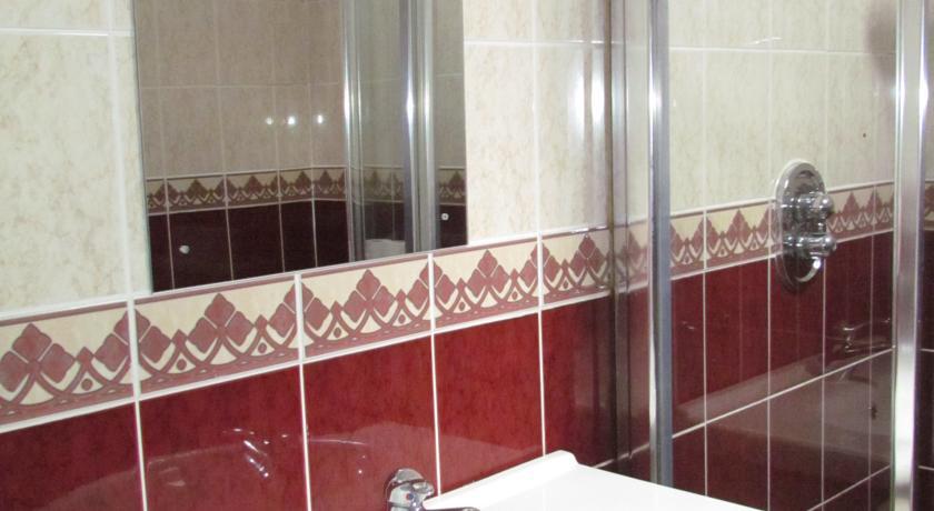 Gate Lodge B&B Portumna Phòng bức ảnh