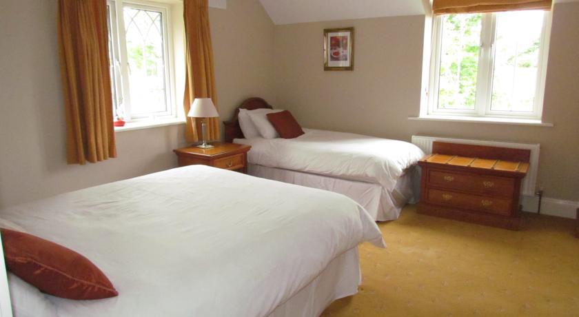 Gate Lodge B&B Portumna Phòng bức ảnh