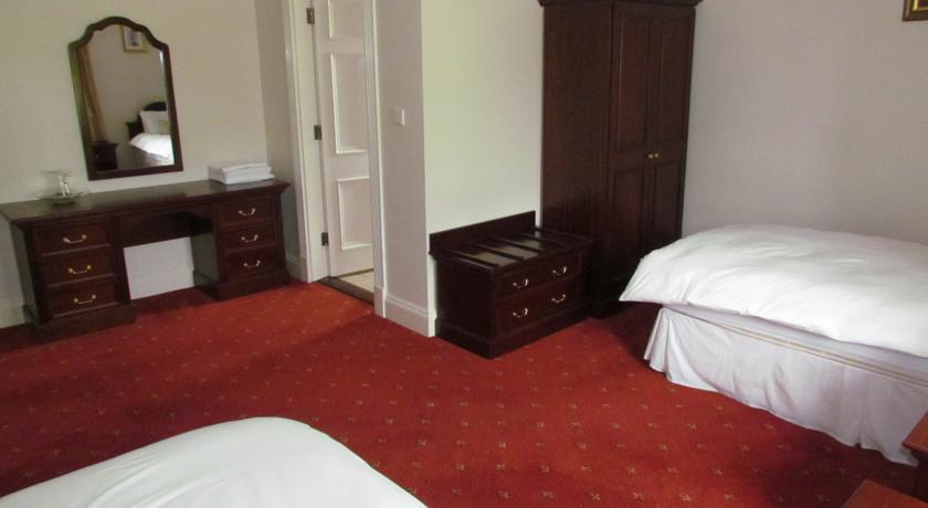 Gate Lodge B&B Portumna Phòng bức ảnh