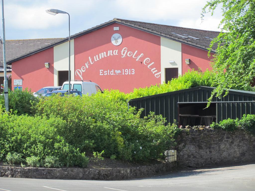 Gate Lodge B&B Portumna Ngoại thất bức ảnh