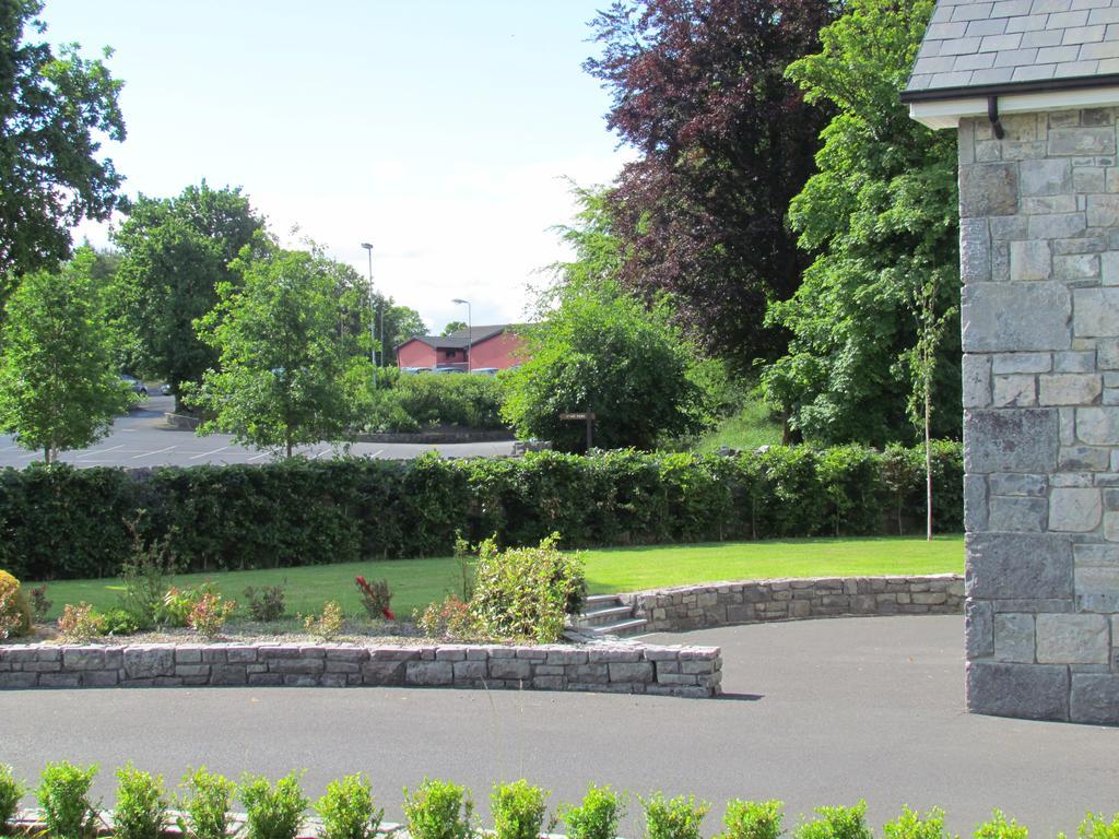 Gate Lodge B&B Portumna Ngoại thất bức ảnh